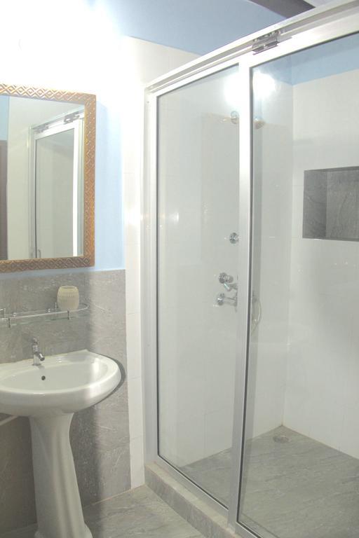 Lotus Paying Guesthouse Βαρανάσι Δωμάτιο φωτογραφία