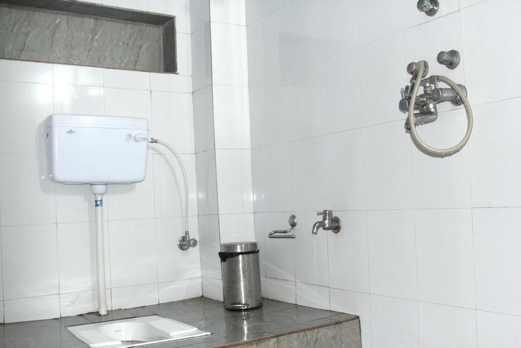 Lotus Paying Guesthouse Βαρανάσι Δωμάτιο φωτογραφία